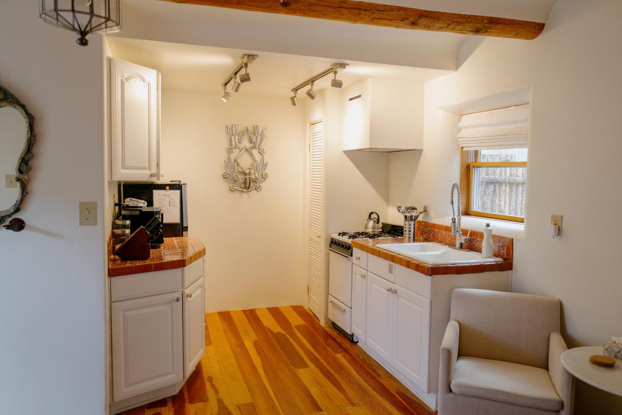 Holiday home Dos Hermanas Casita 6 Downtown Courtyard Patio *